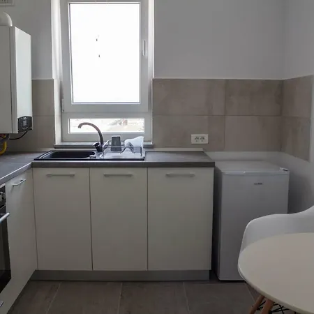 Apartment D&f Grey *